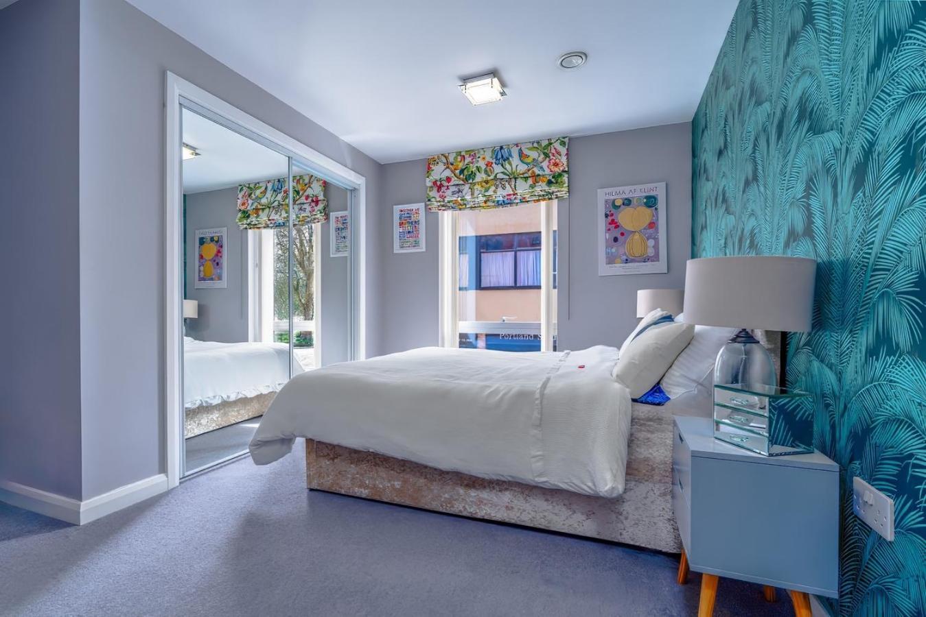 Iconic Garden Apt, Steps From City Centre & Cafes Bristol Ngoại thất bức ảnh